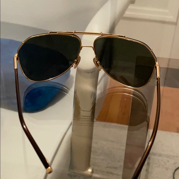 Dolce and Gabbana brown gold tortoise sunglasses - Picture 3 of 7
